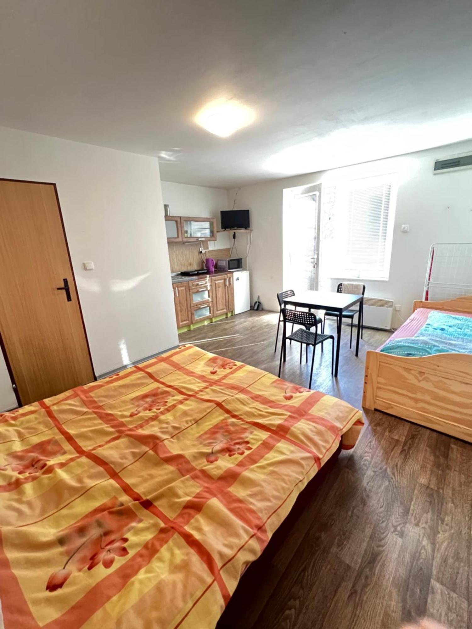 Ubytování Sýkora Apartments Veľký Meder Exteriér fotografie