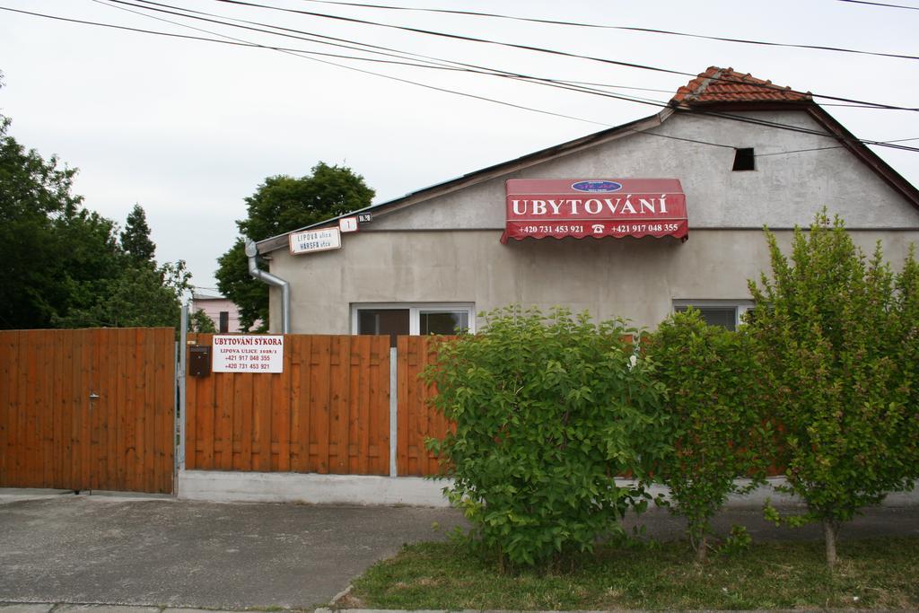 Ubytování Sýkora Apartments Veľký Meder Exteriér fotografie