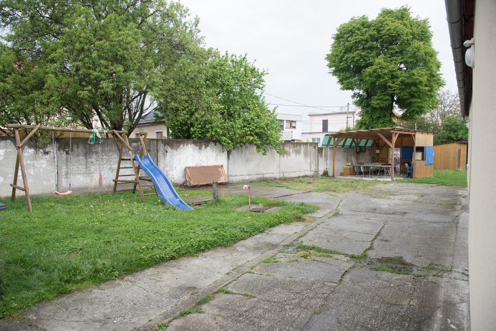 Ubytování Sýkora Apartments Veľký Meder Exteriér fotografie