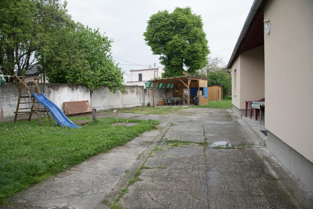 Ubytování Sýkora Apartments Veľký Meder Exteriér fotografie